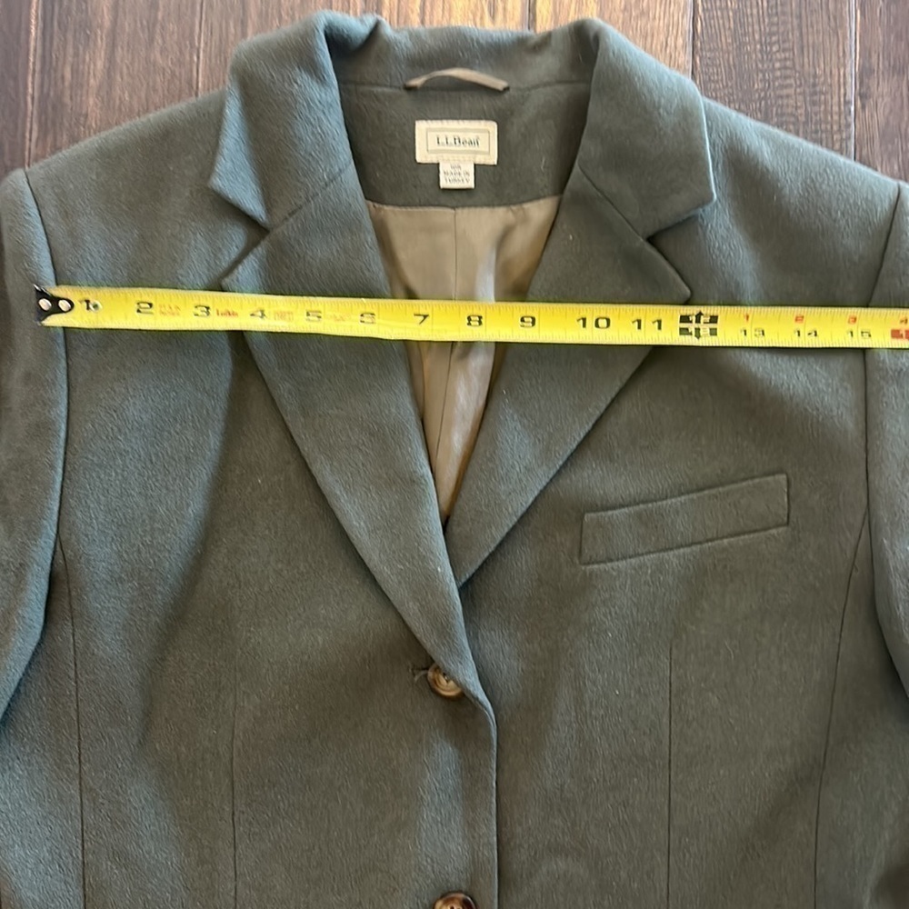 LL Bean Womens Green Wool/Cashmere Blazer Size 10R - Picture 2 of 11